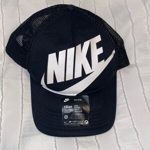 Kids Nike snap back